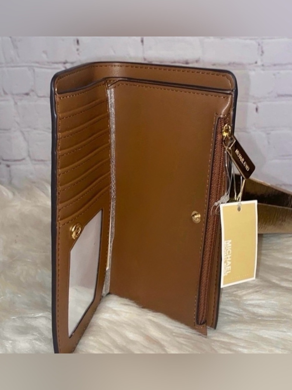 Michael Kors KARLIE Satchel/JET SET CHARM Continental Wallet 2pc Set - Picture 9 of 10